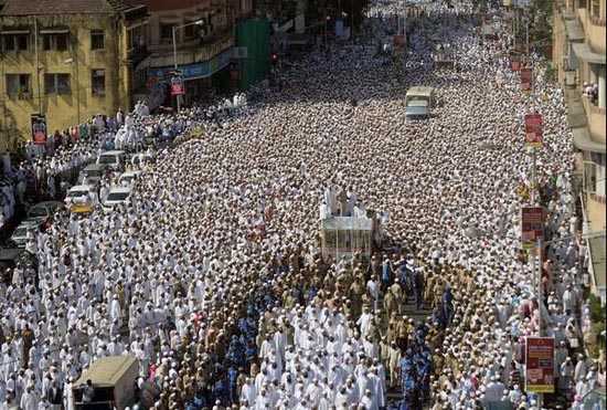Burhanuddin funeral