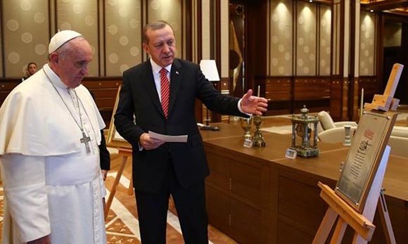 Erdogan gift to Pope