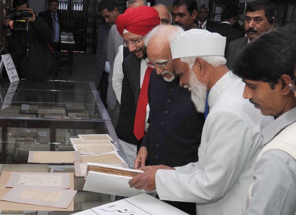 Hamid Ansari at Shibli Academy