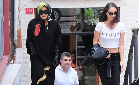 Lady Gaga in Hijab