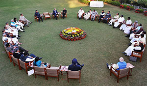 Who Runs India