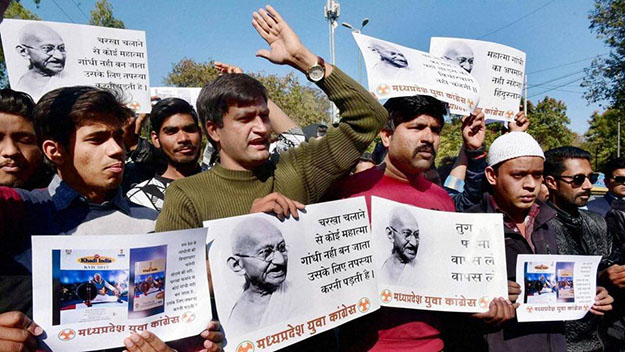 Gandhi vs Modi