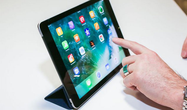 Apple iPhone
