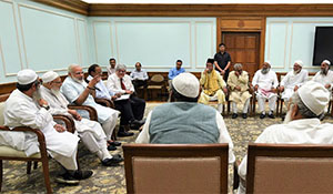 Jamiat meets Modi