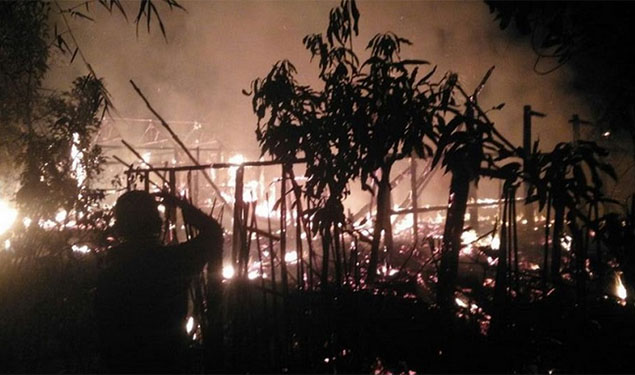 Rohingya homes burned