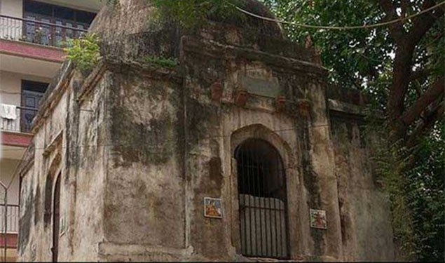 Tughlaq Era Tomb