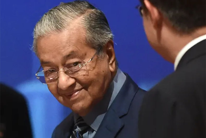 Mahathir Mohamad Resigns