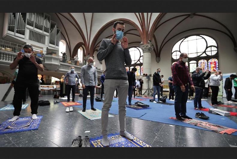 Muslim pray in Church