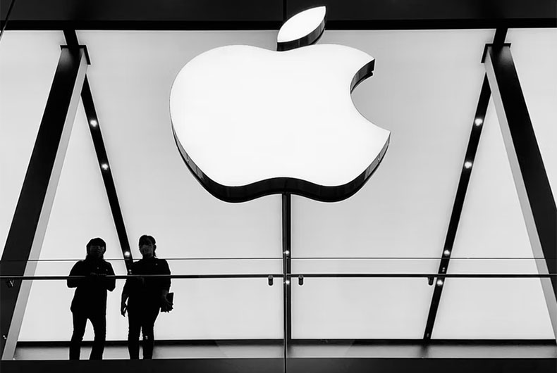 Apple Full Screen Phone