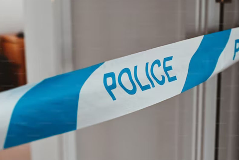 Five dead in Texas home shooting, gunman at loose