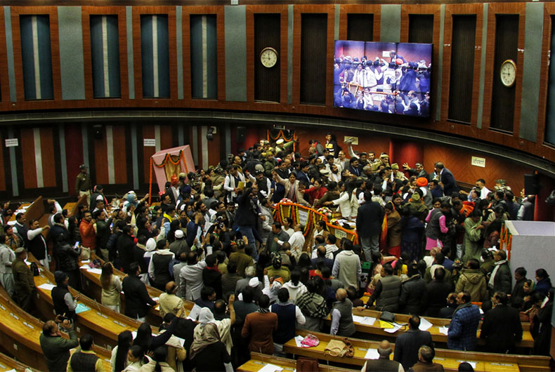 MCD Mayor Poll: House adjourned as AAP, BJP councillors clash