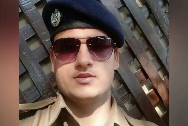 RPF Cop shoots dead ASI, 3 passengers in running train