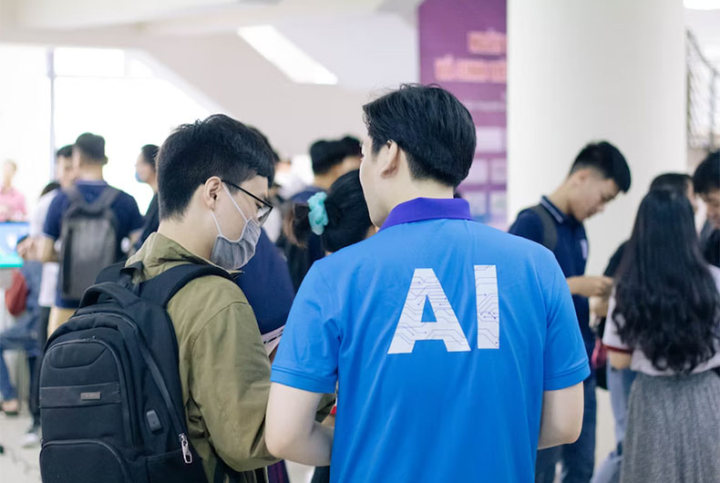 Using AI, researchers identify new Antibiotic that kills one of three top 'Superbugs'