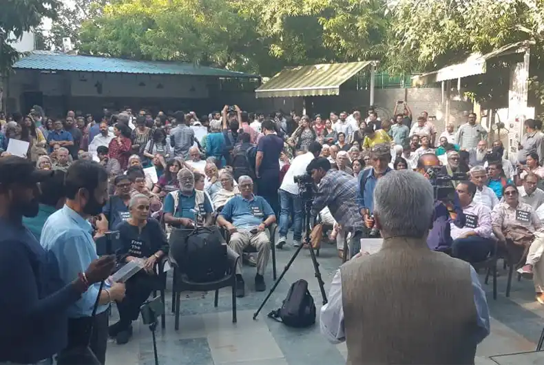 'Earnest Appeal to sentinel on the qui vive': Journalists ask CJI to intervene on witch-hunt