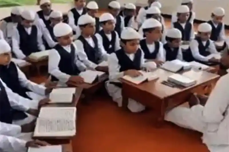Relief for thousands of students as SC stays HC crackdown on Madrasa Education