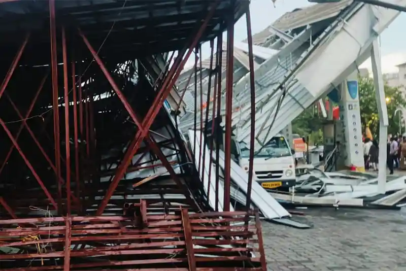 Mumbai: 8 dead as dust storm, heavy rains cause billboard collapse in Ghatkopar