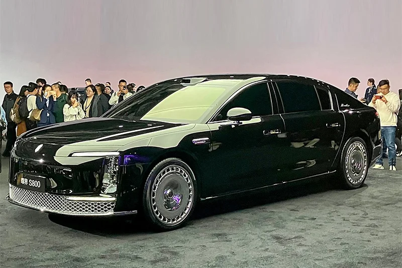 Huawei, JAC joint launch Maextro S800 to take on Rolls Royce, Mercedes