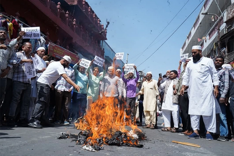 'Step to Seizure of Mosques': How Global Media is Reporting Waqf Bill