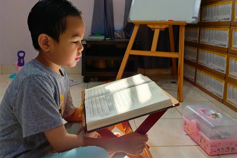 Malaysian autistic teen memorises entire Quran in 4 months