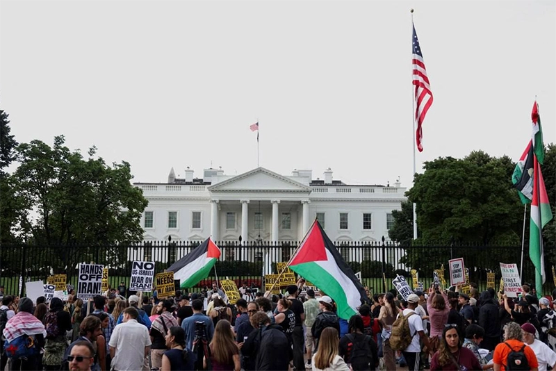 ‘End of Zionism=Peace’: Activists against U.S. joining Israel-Iran war at White House