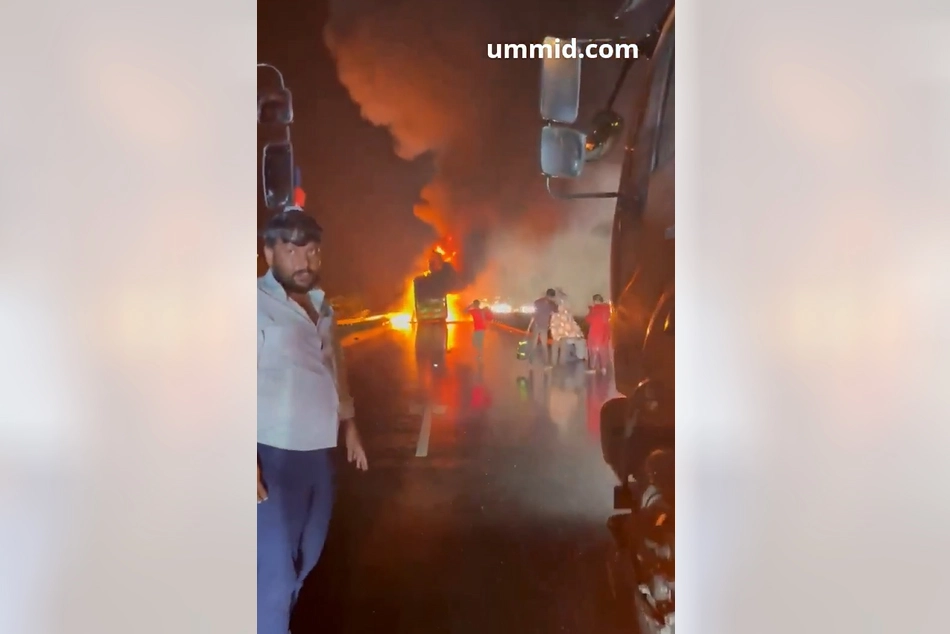 Watch: Horrific scene as Hyderabad-Bengaluru bus catches fire
